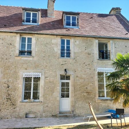 La Chambre Des Remparts Фалез Екстериор снимка